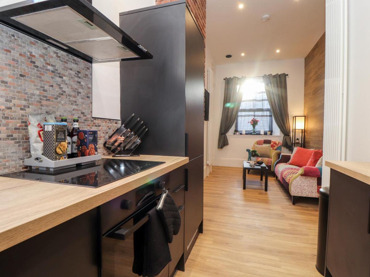 The Dynar Apartment Helston Exterior photo